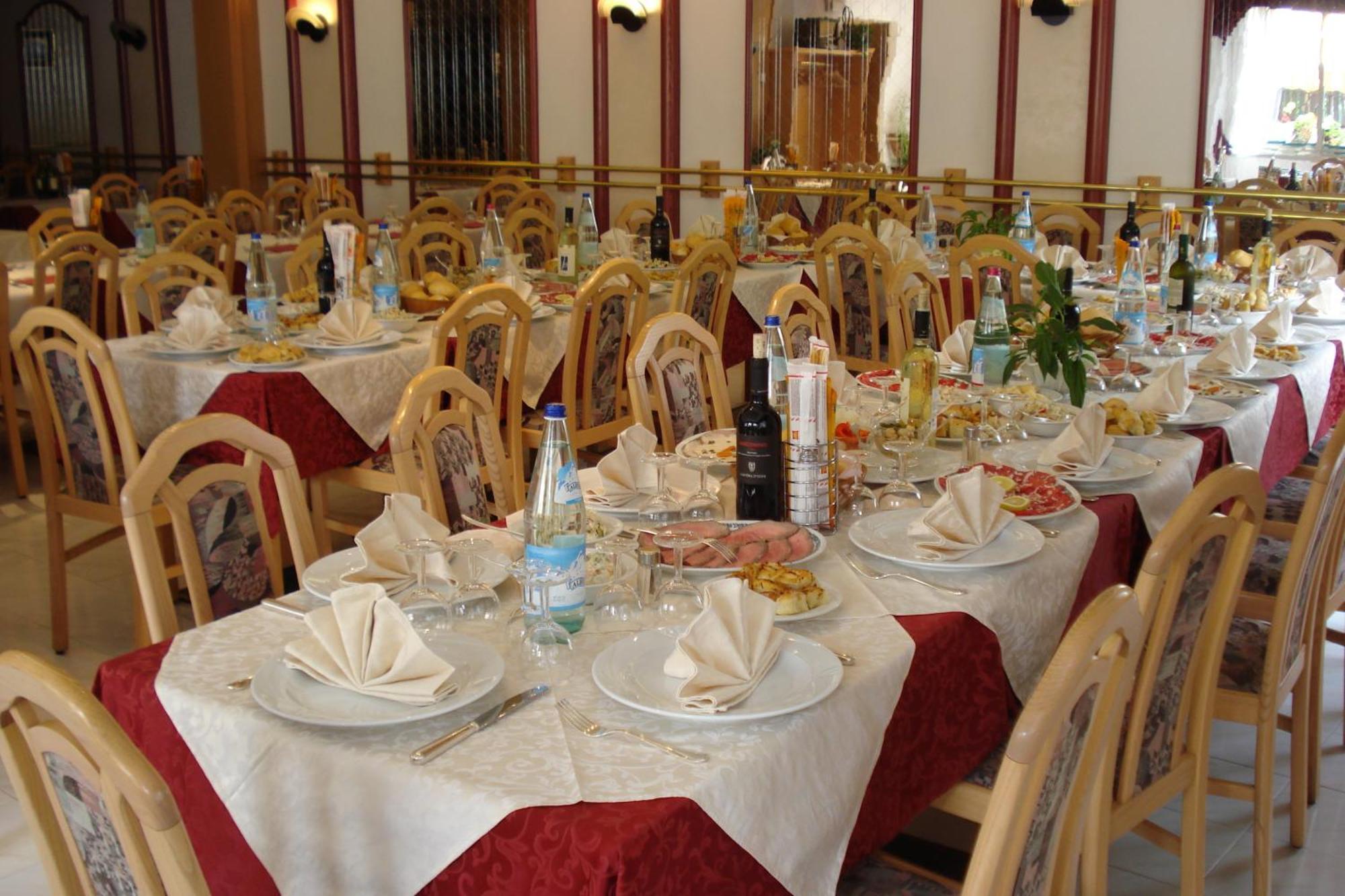 Albergo Maggiorina เบซเซ็กกา ภายนอก รูปภาพ